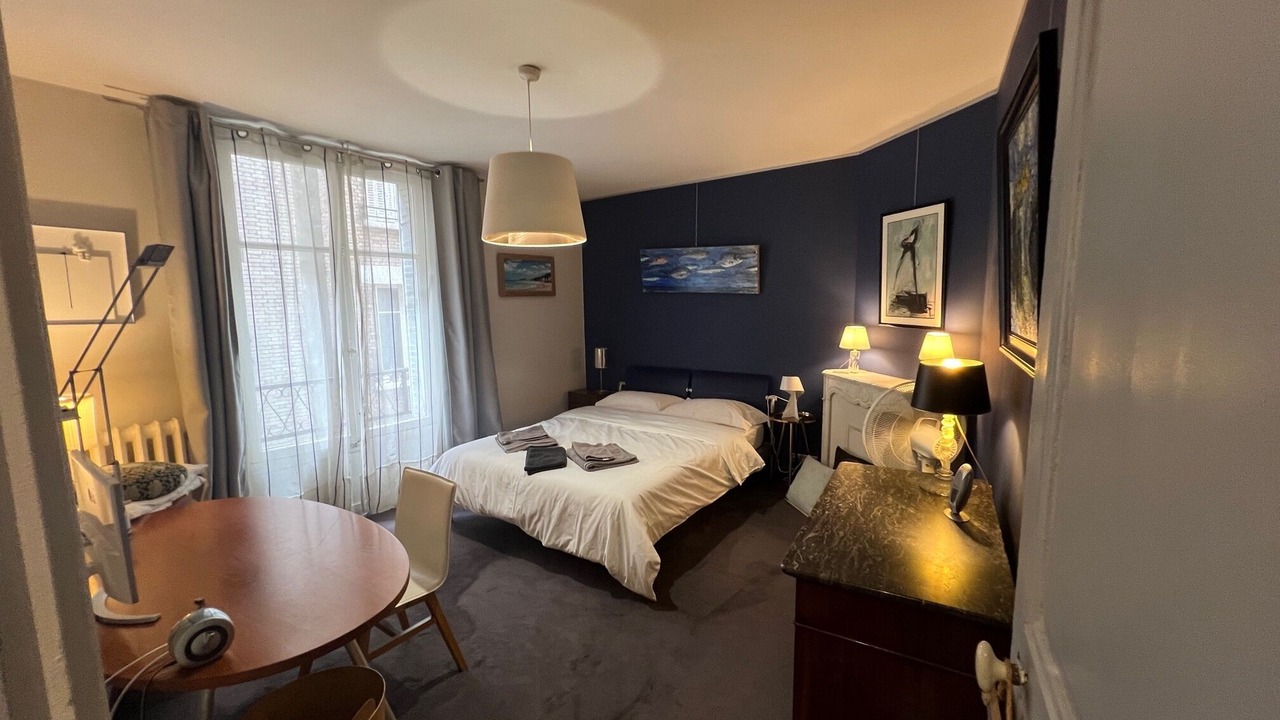 Photo of Bedroom in 16th Arrondissement