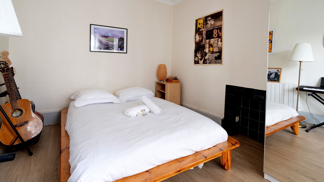 Photo of Bedroom in Combat
