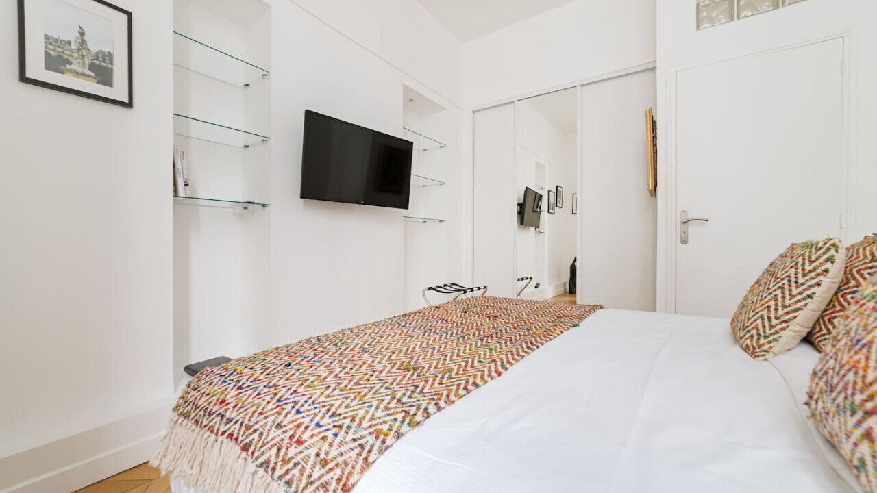 Photo of Bedroom in Palais-Royal