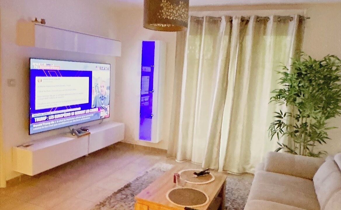 Photo of Livingroom in Livry-Gargan