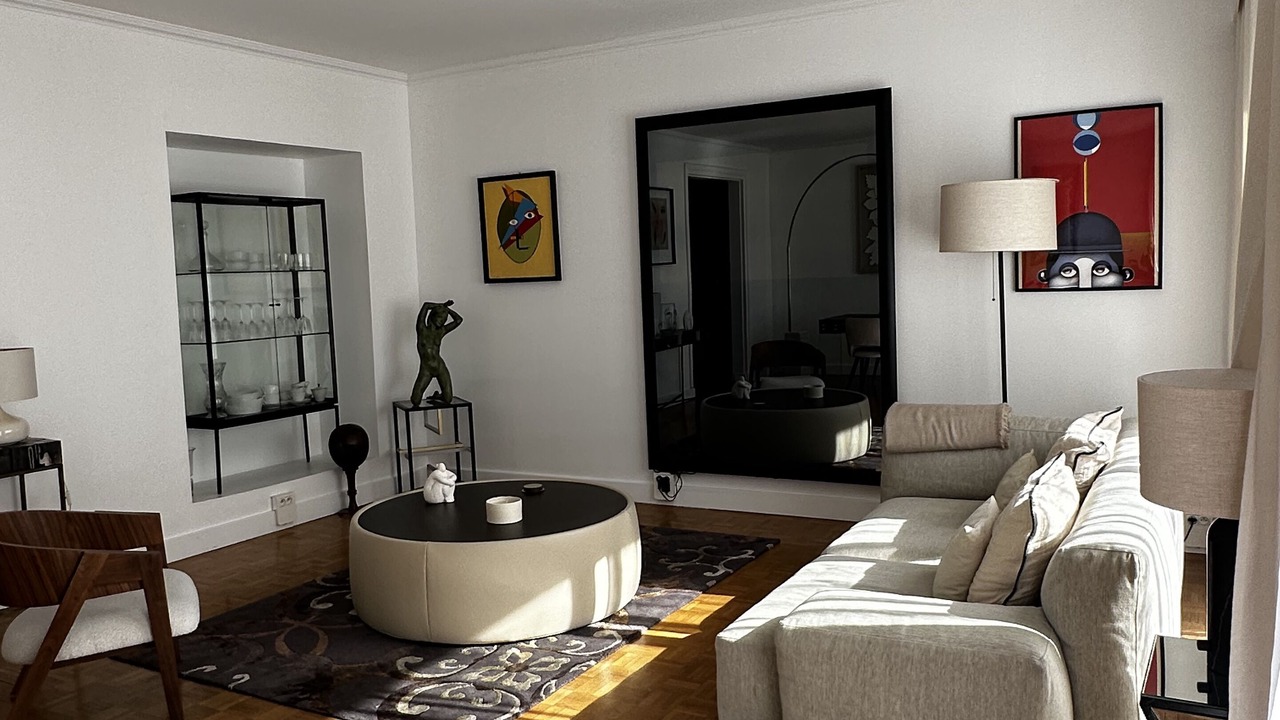 Photo of Livingroom in 16th Arrondissement