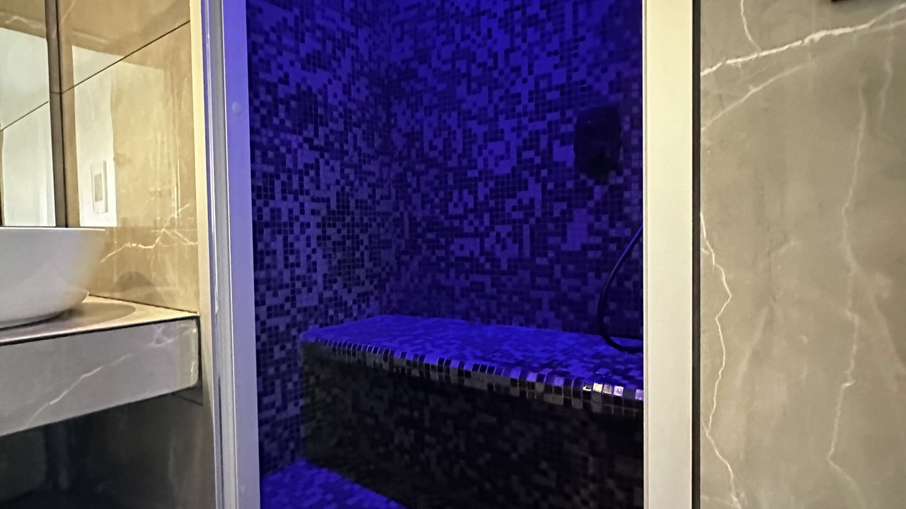 Photo of Bathroom in 16th Arrondissement
