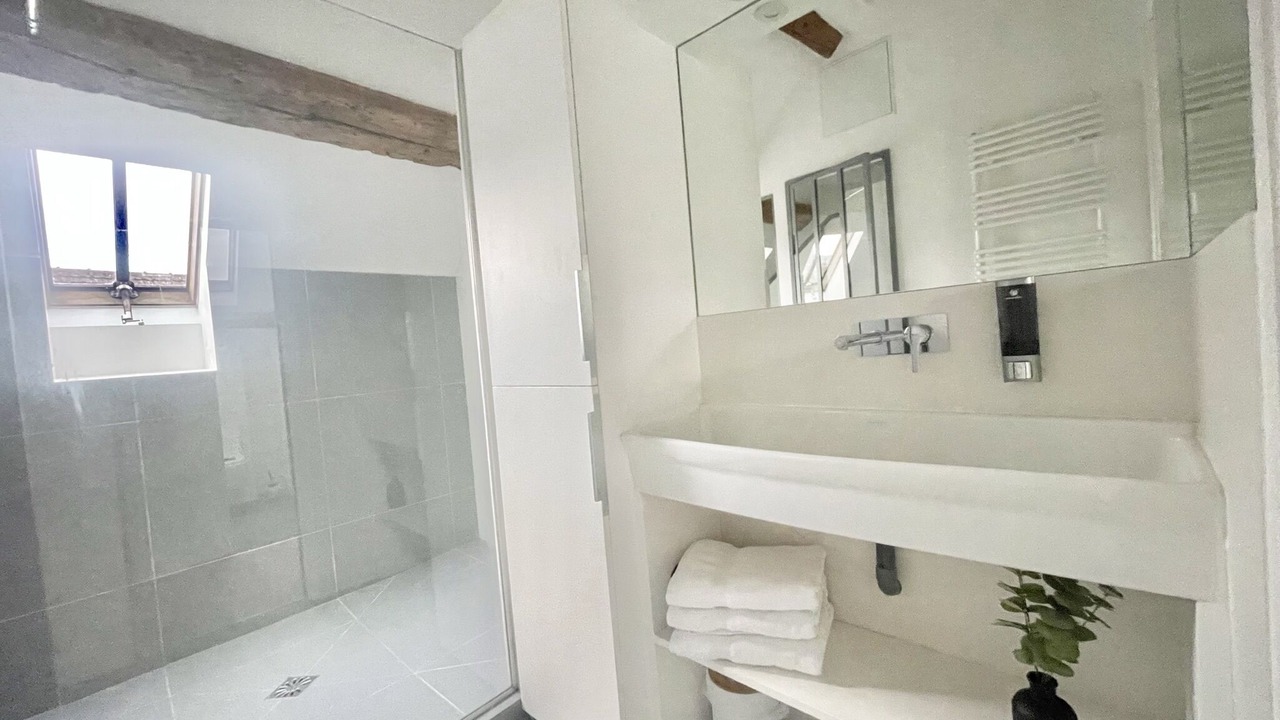Photo of Bathroom in Saint-Germain-sur-Morin