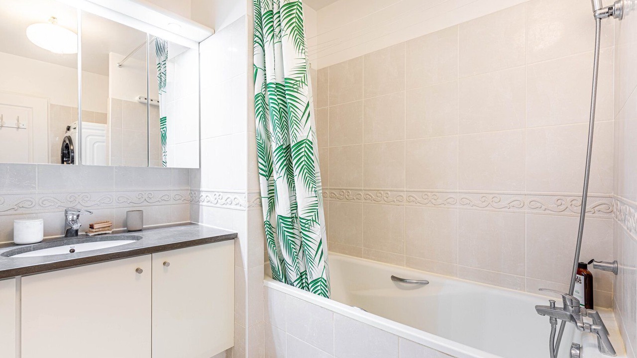 Photo of Bathroom in Madeleine