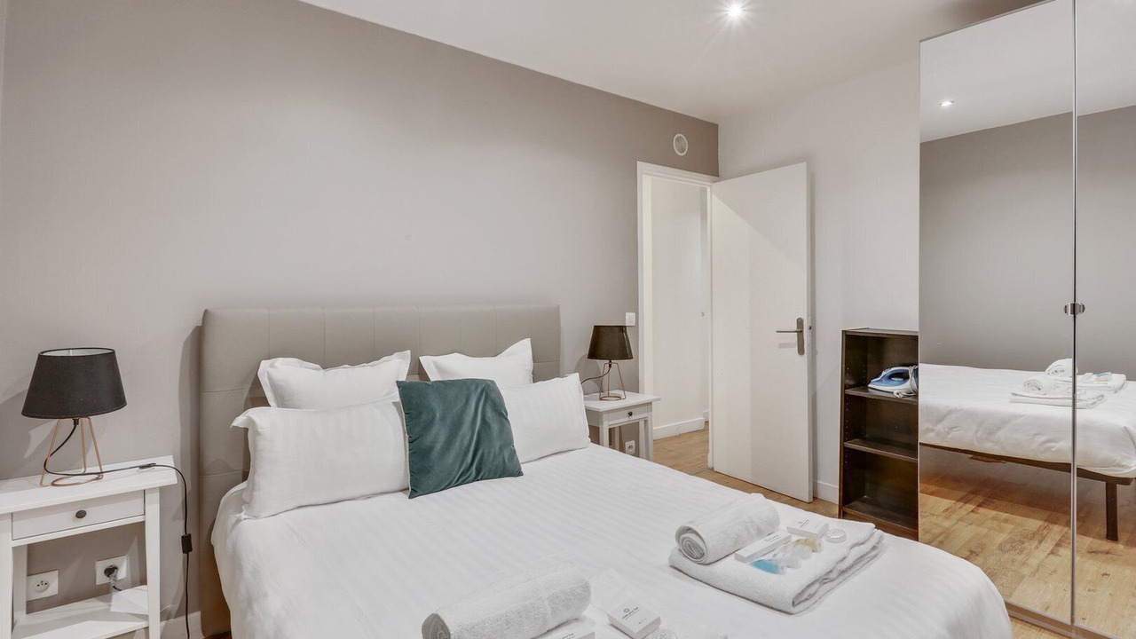 Photo of Bedroom in Quartier de la Folie-Mericourt