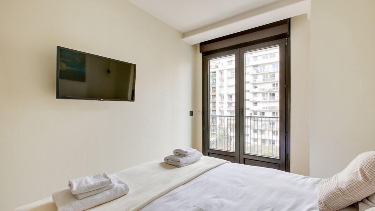 Photo of Bedroom in 15th Arrondissement
