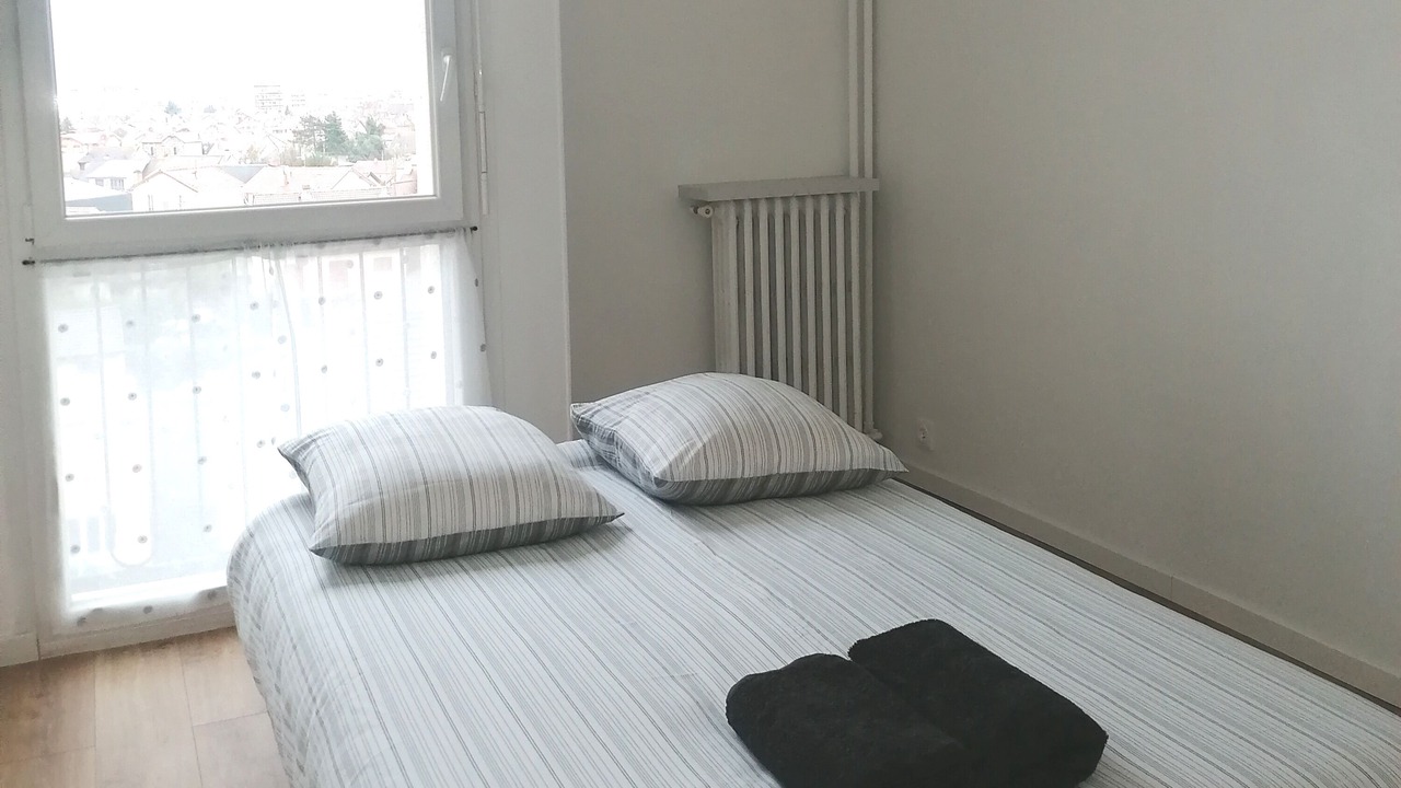 Photo of Bedroom in Les Pavillons-sous-Bois