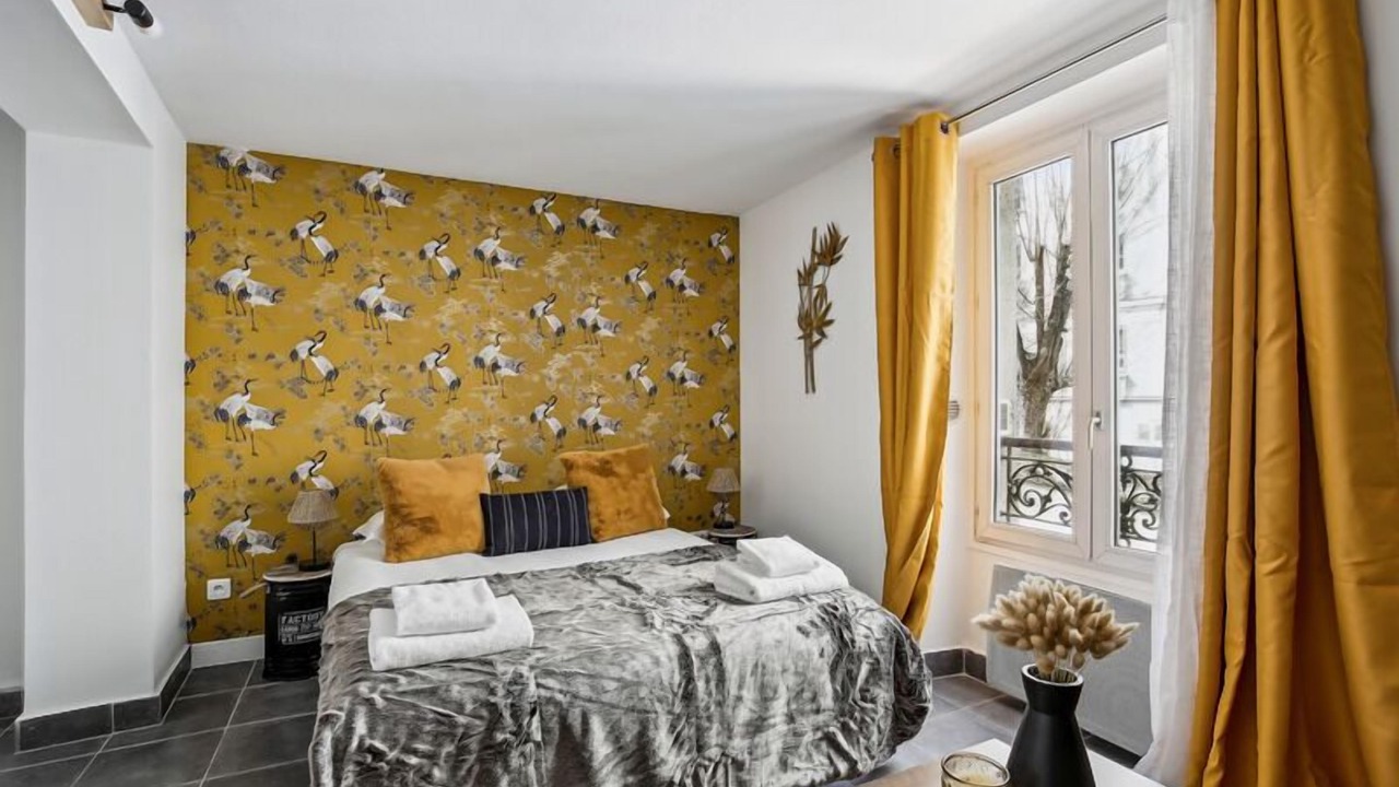 Photo of Bedroom in Asnieres-sur-Seine
