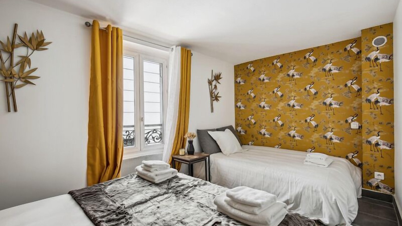 Photo of Bedroom in Asnieres-sur-Seine
