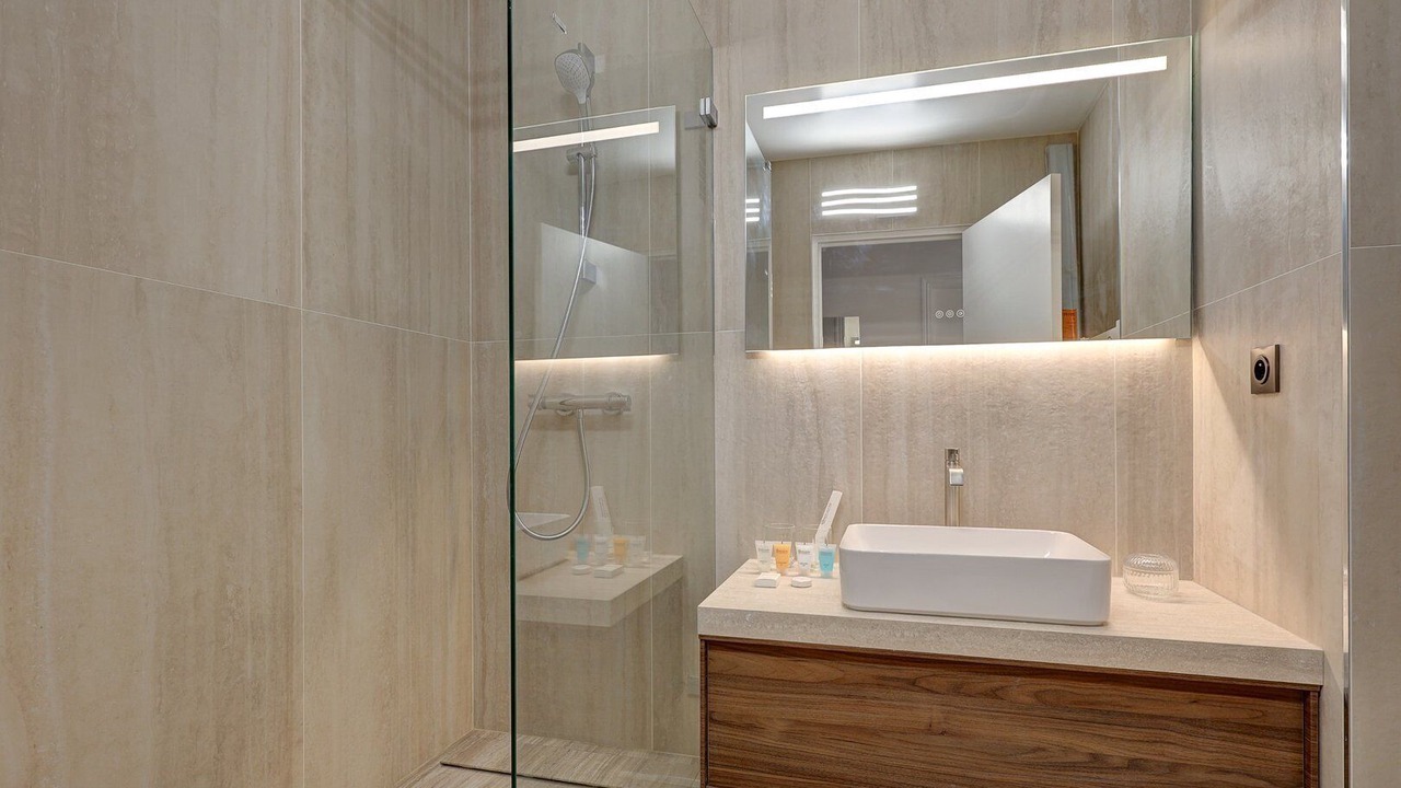 Photo of Bathroom in Plaisance