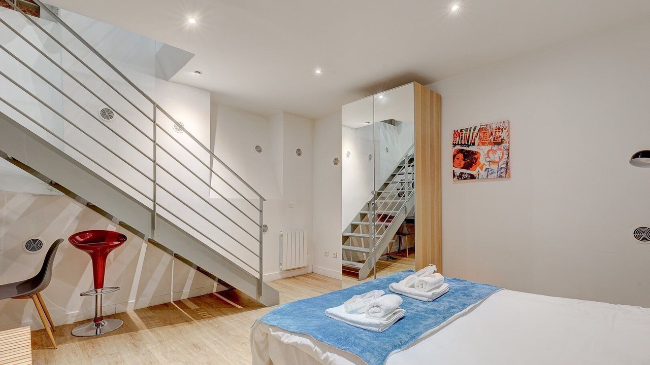 Photo of Bedroom in Quartier de la Folie-Mericourt