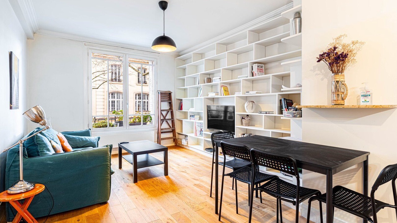 Photo of Livingroom in Combat