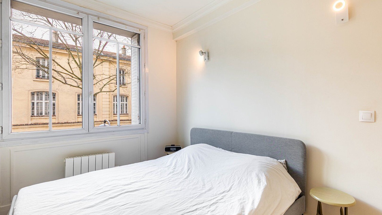 Photo of Bedroom in Combat