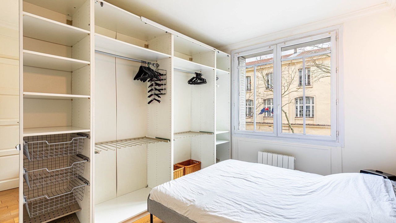 Photo of Bedroom in Combat