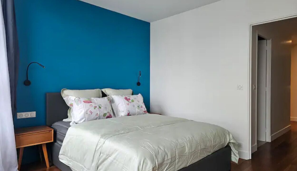 Photo of Bedroom in Puteaux