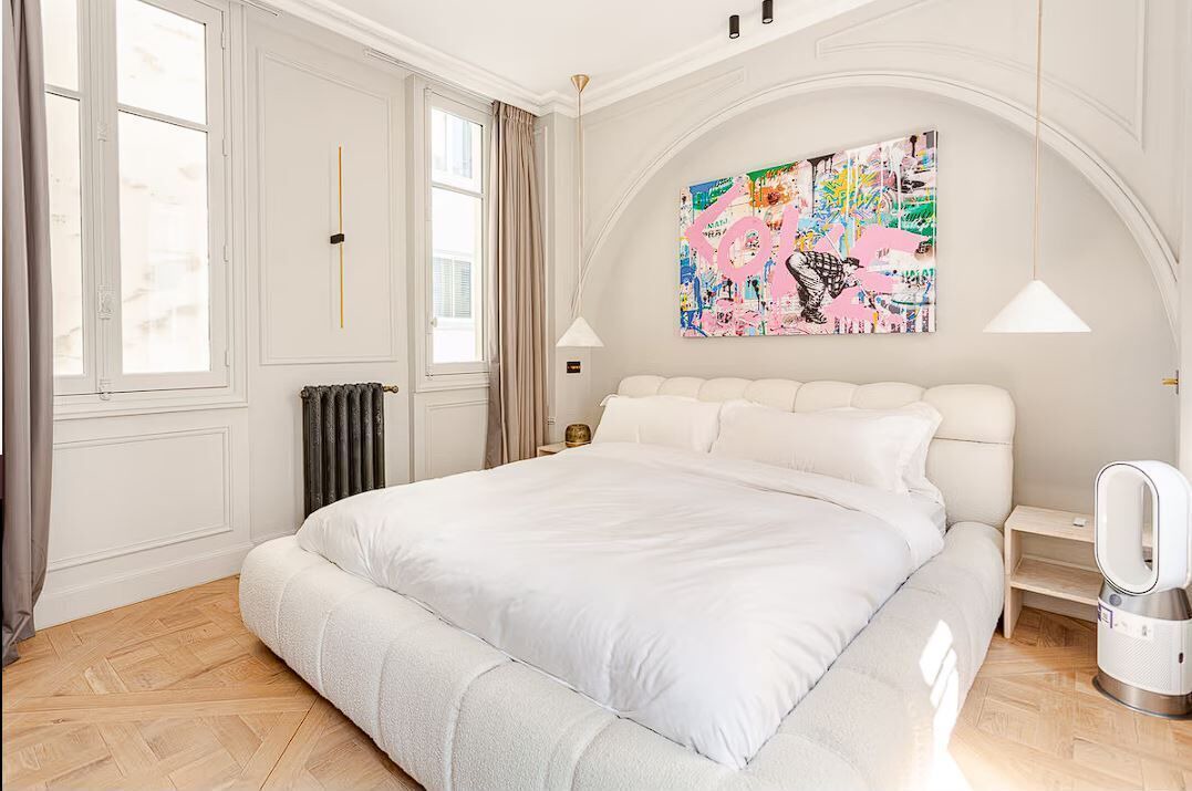 Photo of Bedroom in Chaillot