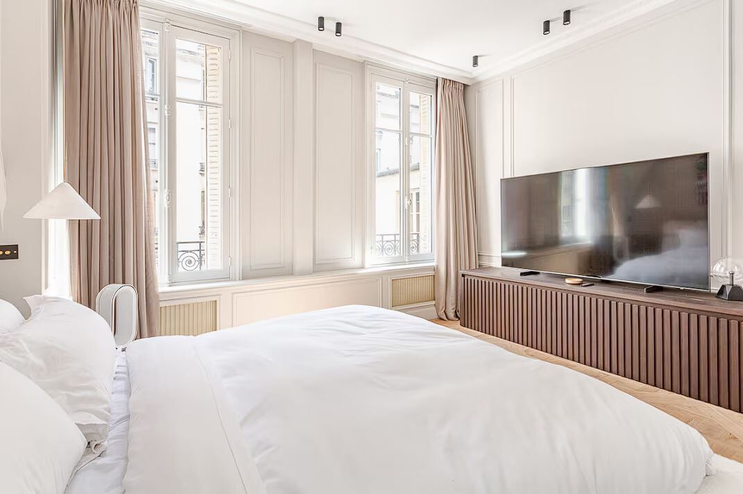 Photo of Bedroom in Chaillot