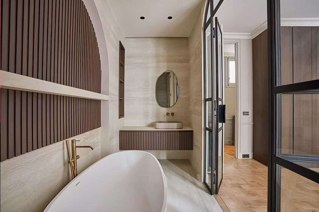 Photo of Bathroom in Chaillot