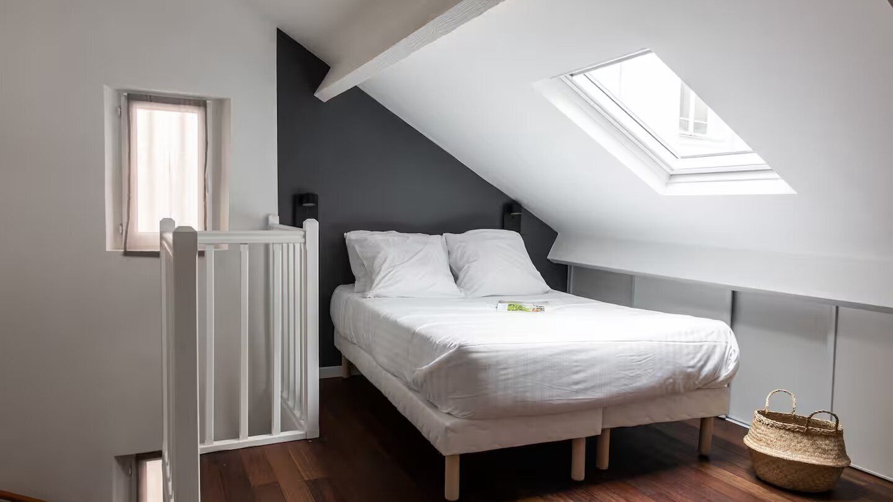 Photo of Bedroom in Saint-Merri