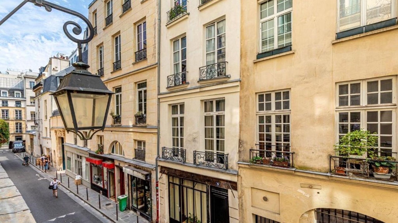 Photo of Others in Saint-Merri