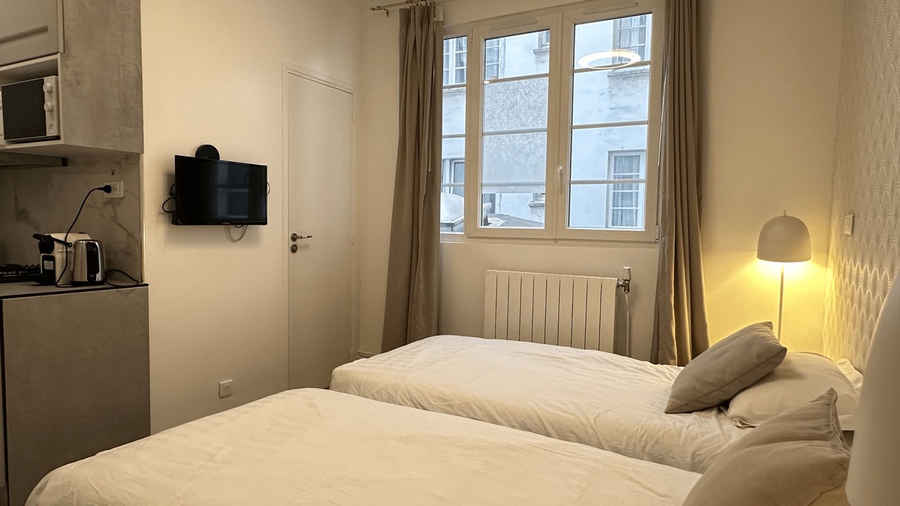 Photo of Bedroom in Paris City Center