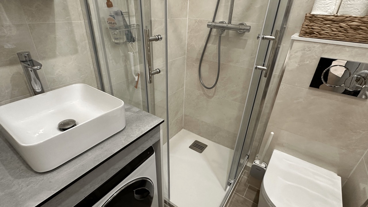 Photo of Bathroom in Paris City Center