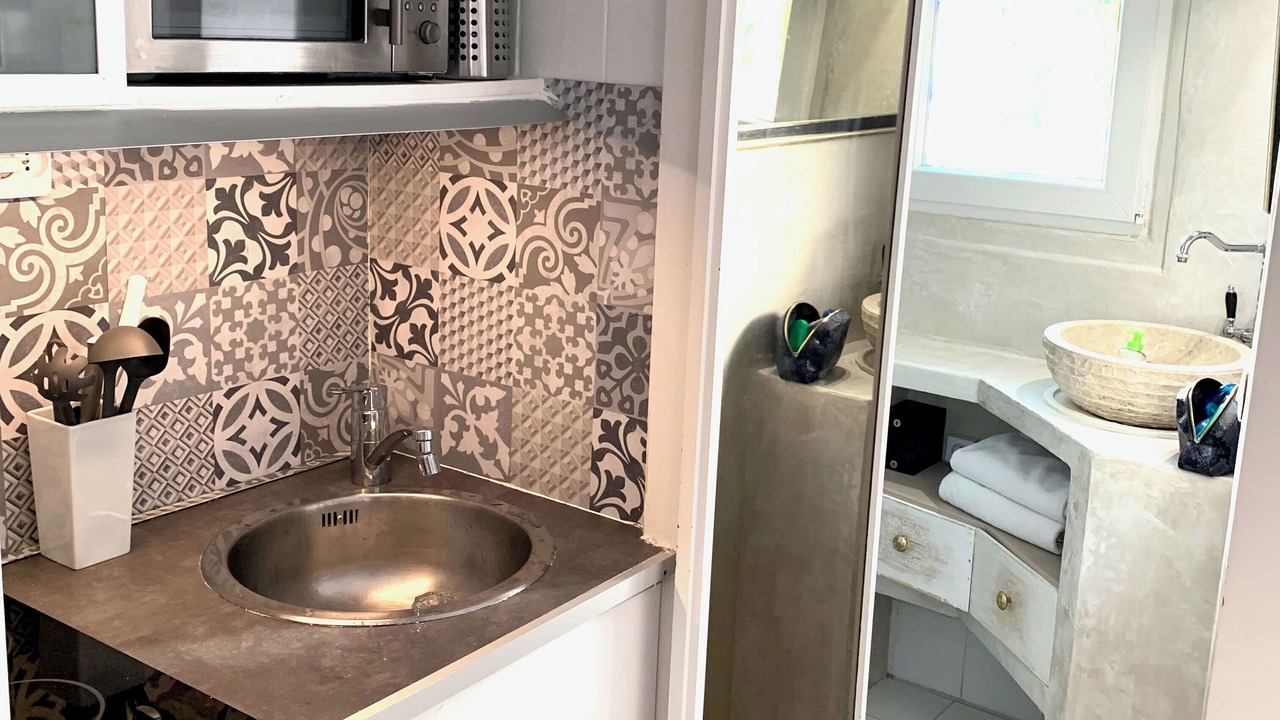 Photo of Kitchen in Notre-Dame-des-Champs