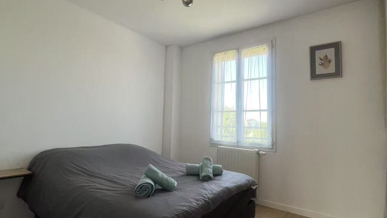 Photo of Bedroom in Esbly