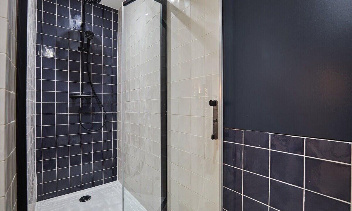 Photo of Bathroom in 12th Arrondissement
