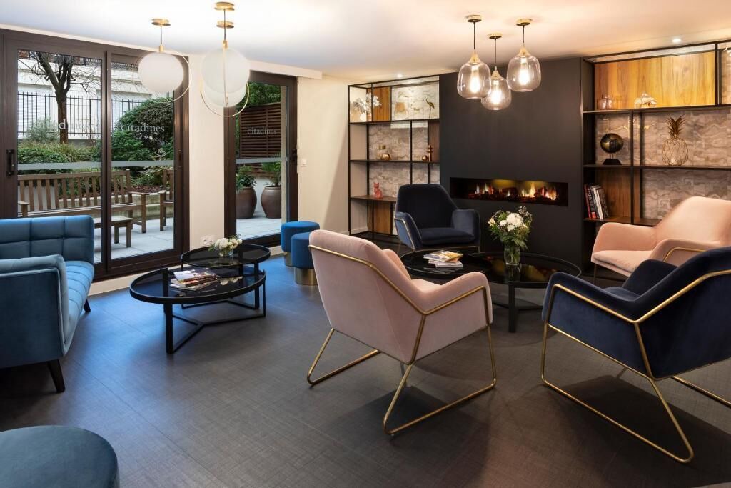 Photo of Livingroom in 16th Arrondissement