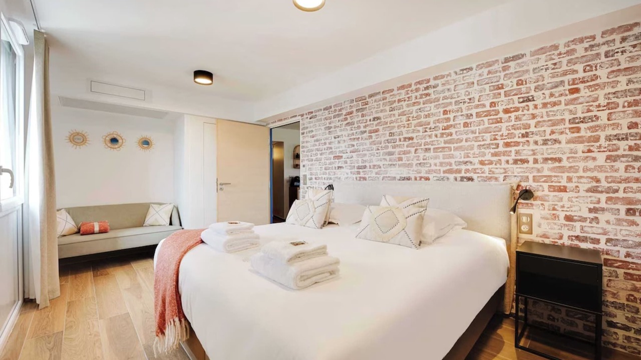 Photo of Bedroom in Vanves
