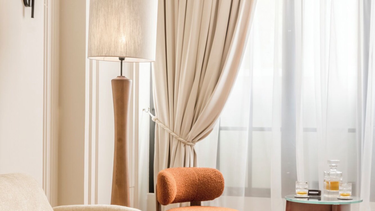 Photo of Livingroom in 7th Arrondissement