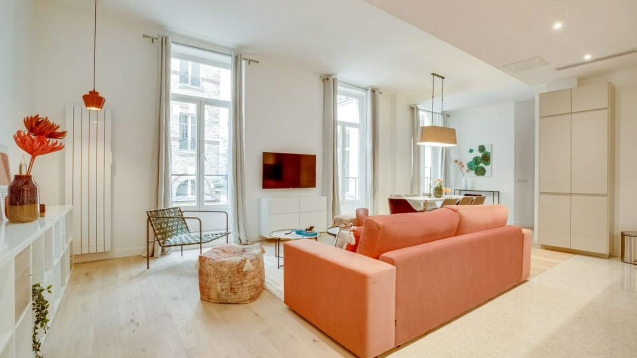 Photo of Livingroom in Quartier de la Folie-Mericourt