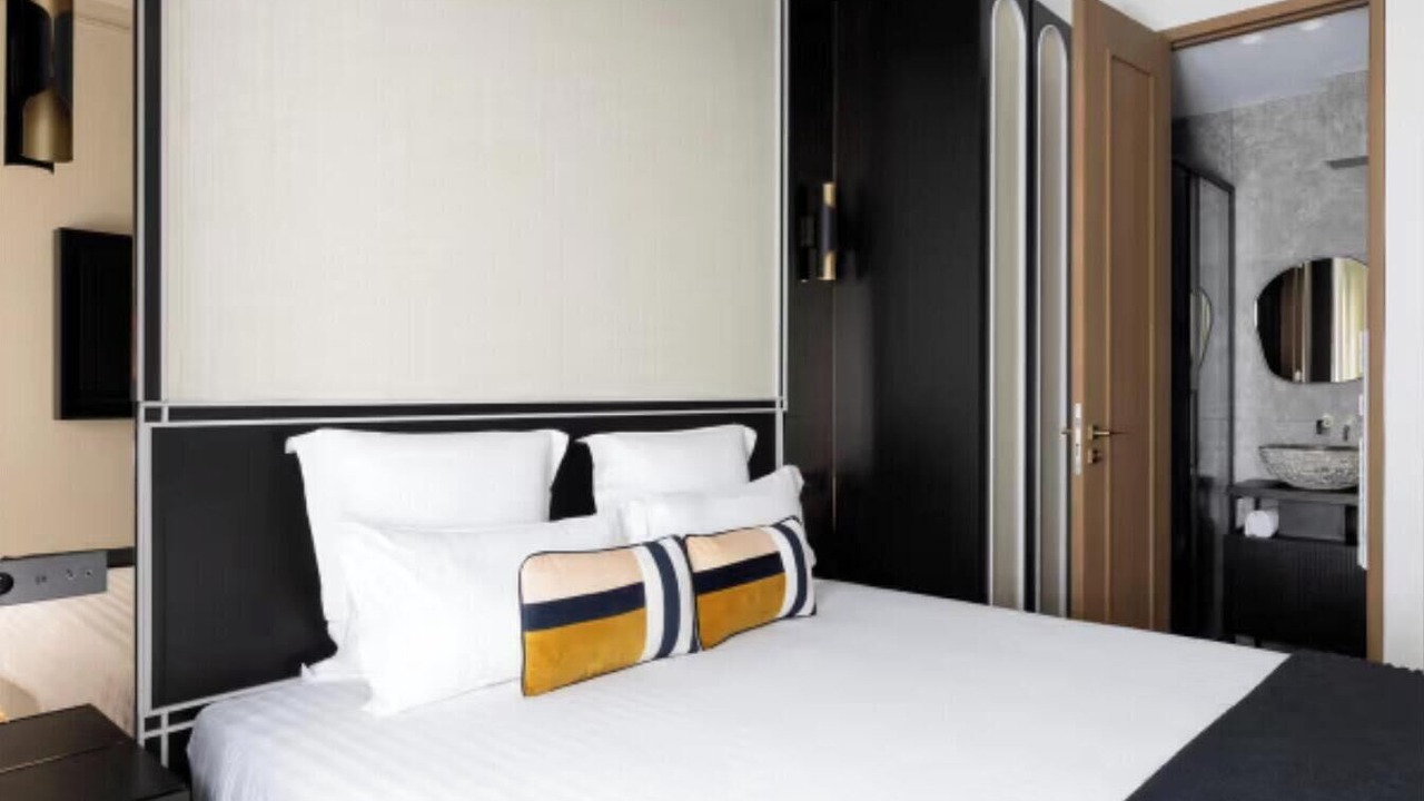 Photo of Bedroom in 3rd Arrondissement