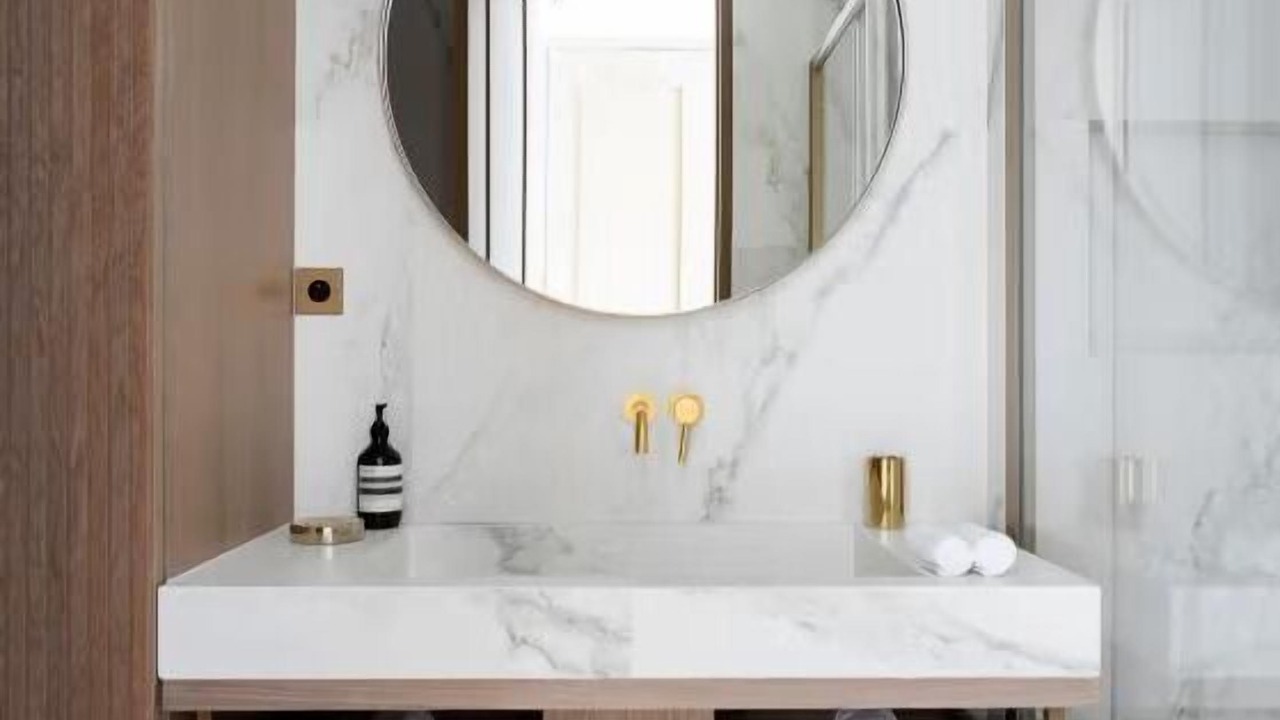 Photo of Bathroom in 3rd Arrondissement