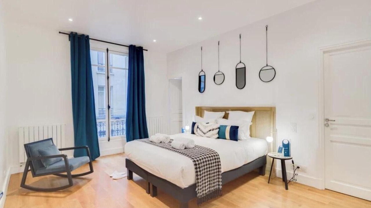 Photo of Bedroom in Chaillot