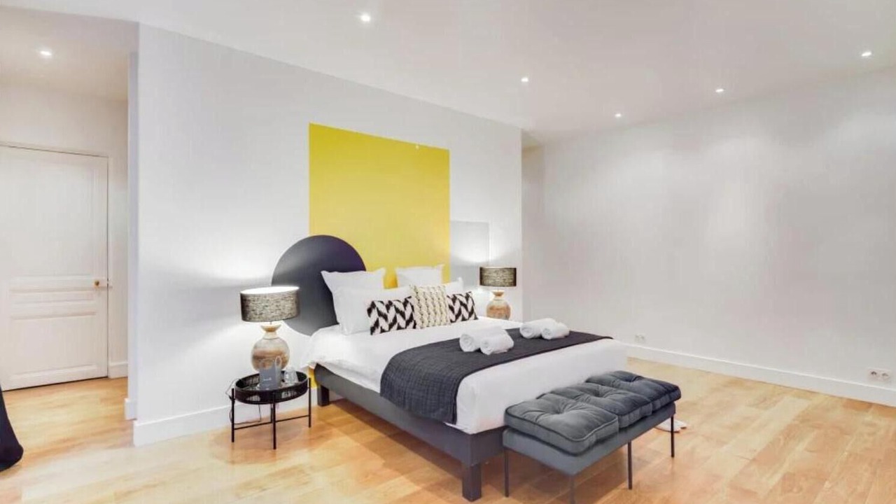 Photo of Bedroom in Chaillot