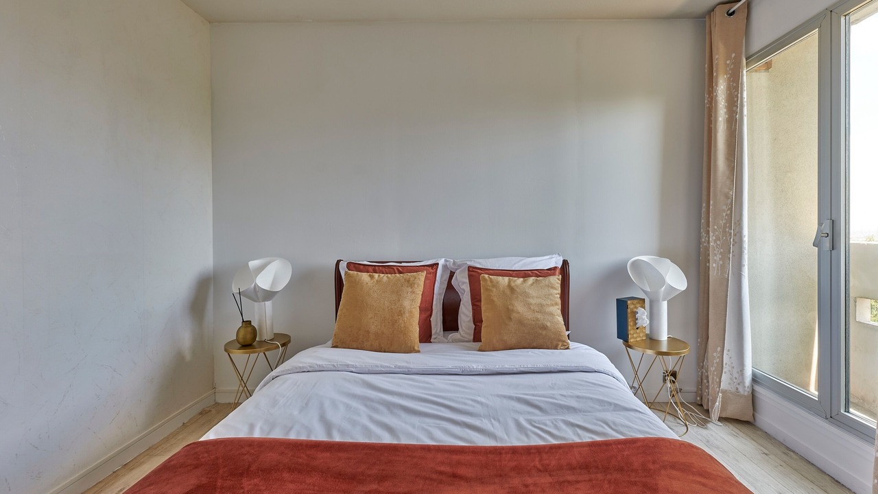 Photo of Bedroom in Rosny-sous-Bois