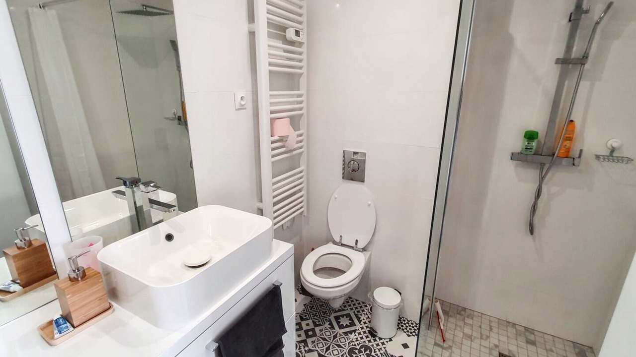 Photo of Bathroom in Magny-le-Hongre