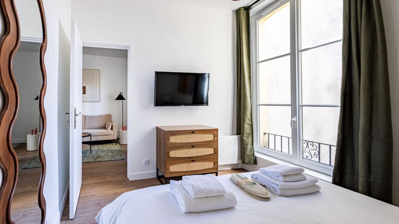 Photo of Bedroom in 5th Arrondissement