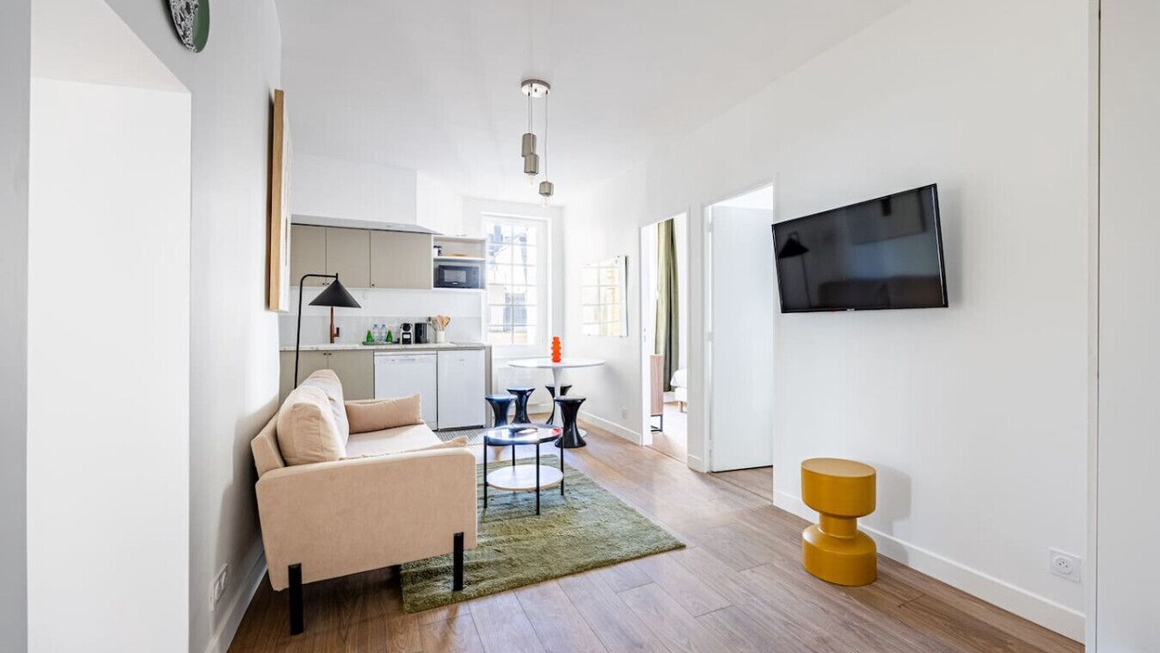 Photo of Livingroom in 5th Arrondissement