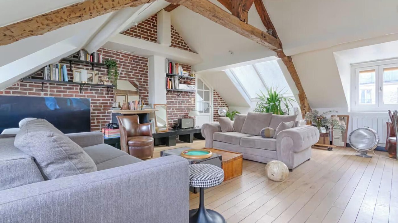 Photo of Livingroom in Arts-et-Metiers