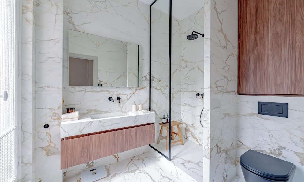 Photo of Bathroom in Porte-Dauphine