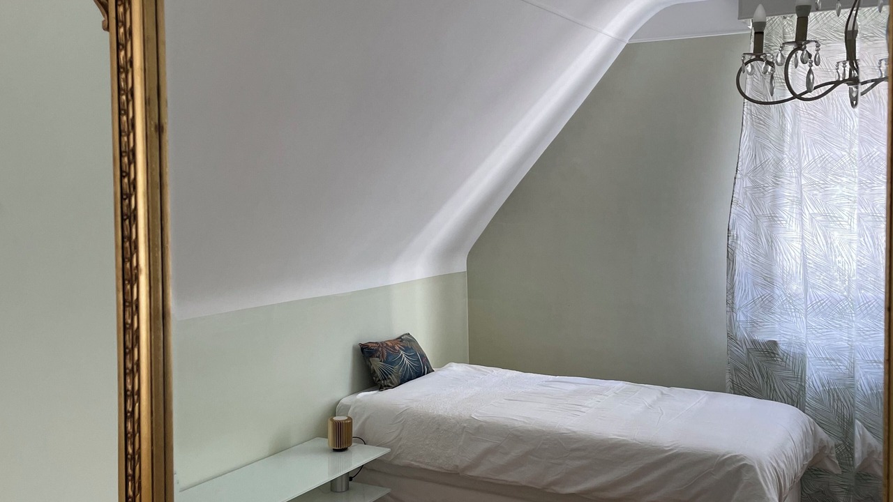 Photo of Bedroom in La Courneuve