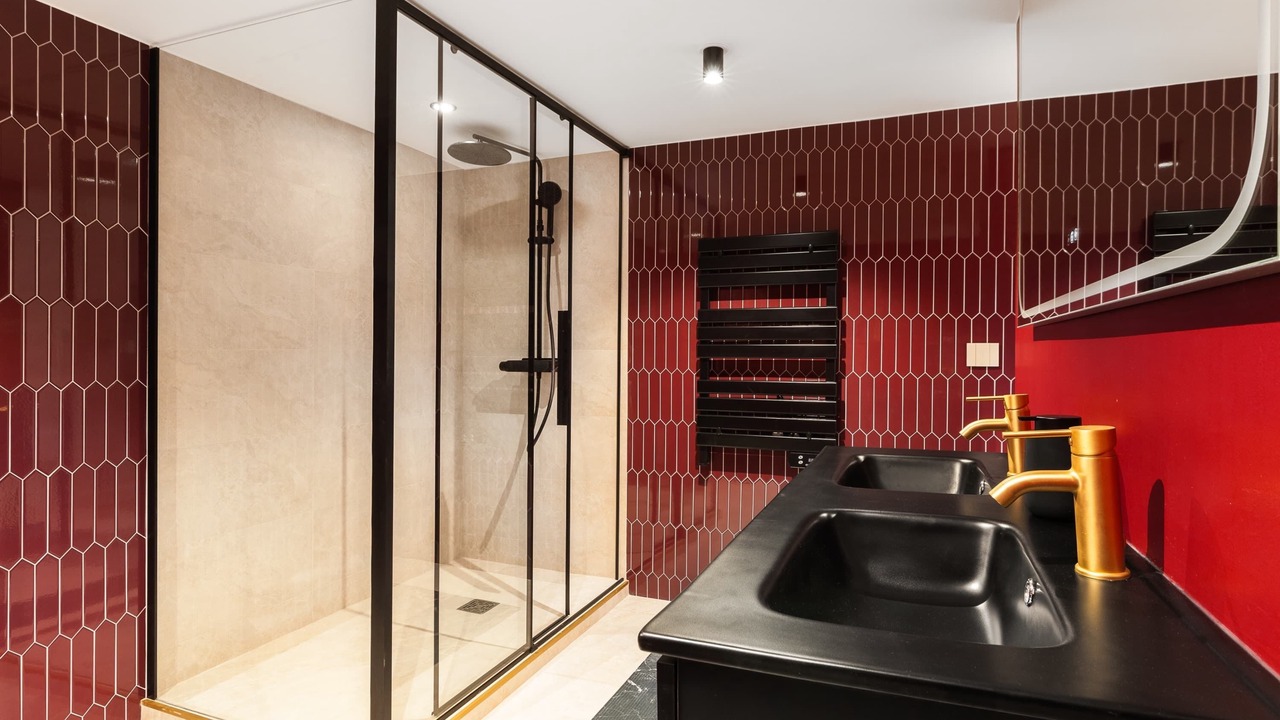 Photo of Bathroom in Charonne