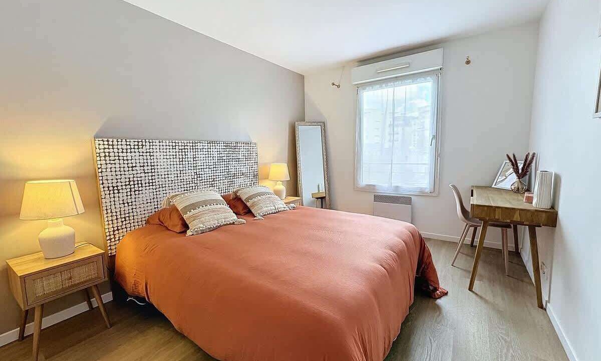 Photo of Bedroom in Neuilly-Plaisance