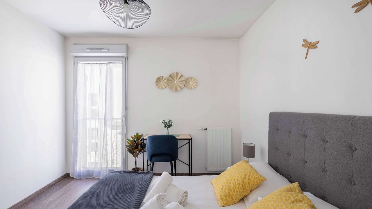 Photo of Bedroom in Pantin