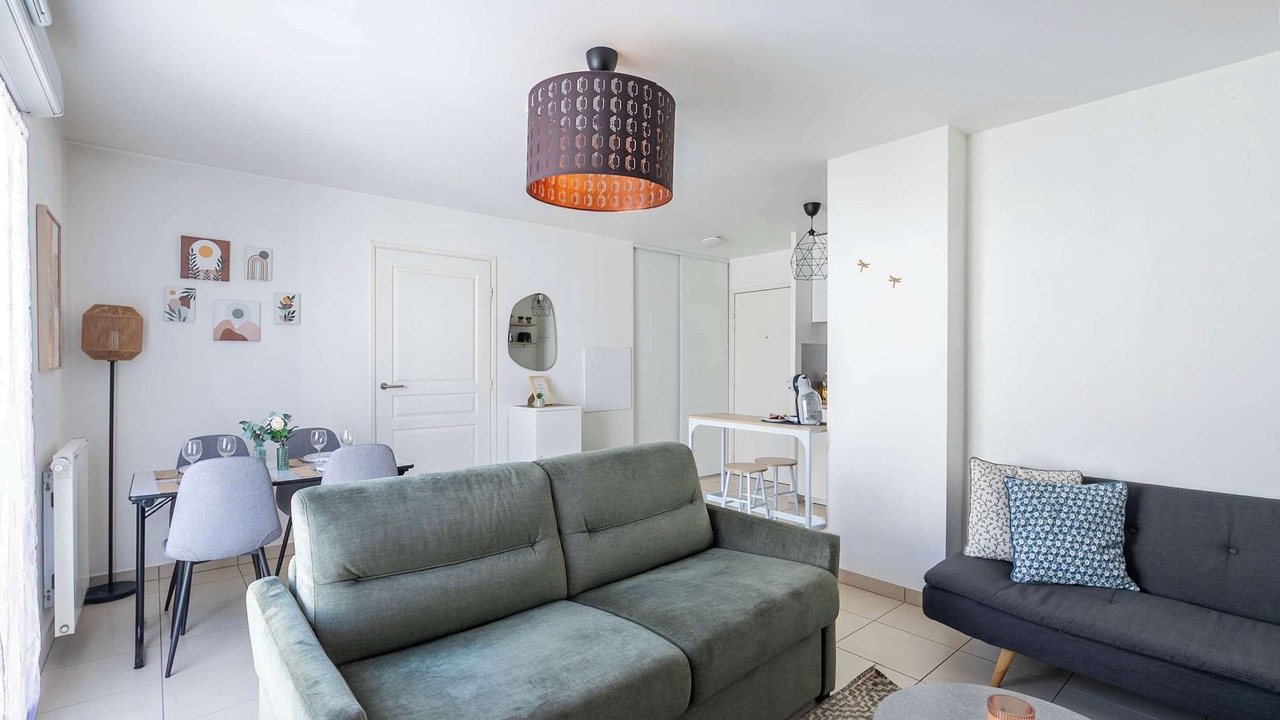 Photo of Livingroom in Pantin