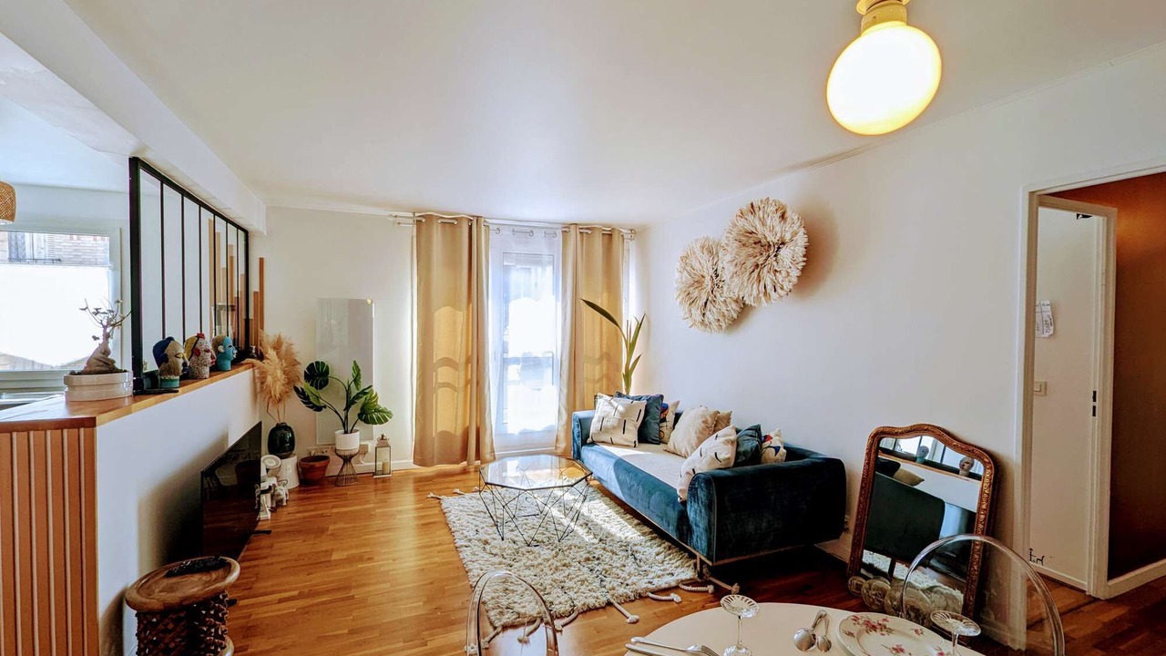 Photo of Livingroom in Asnieres-sur-Seine