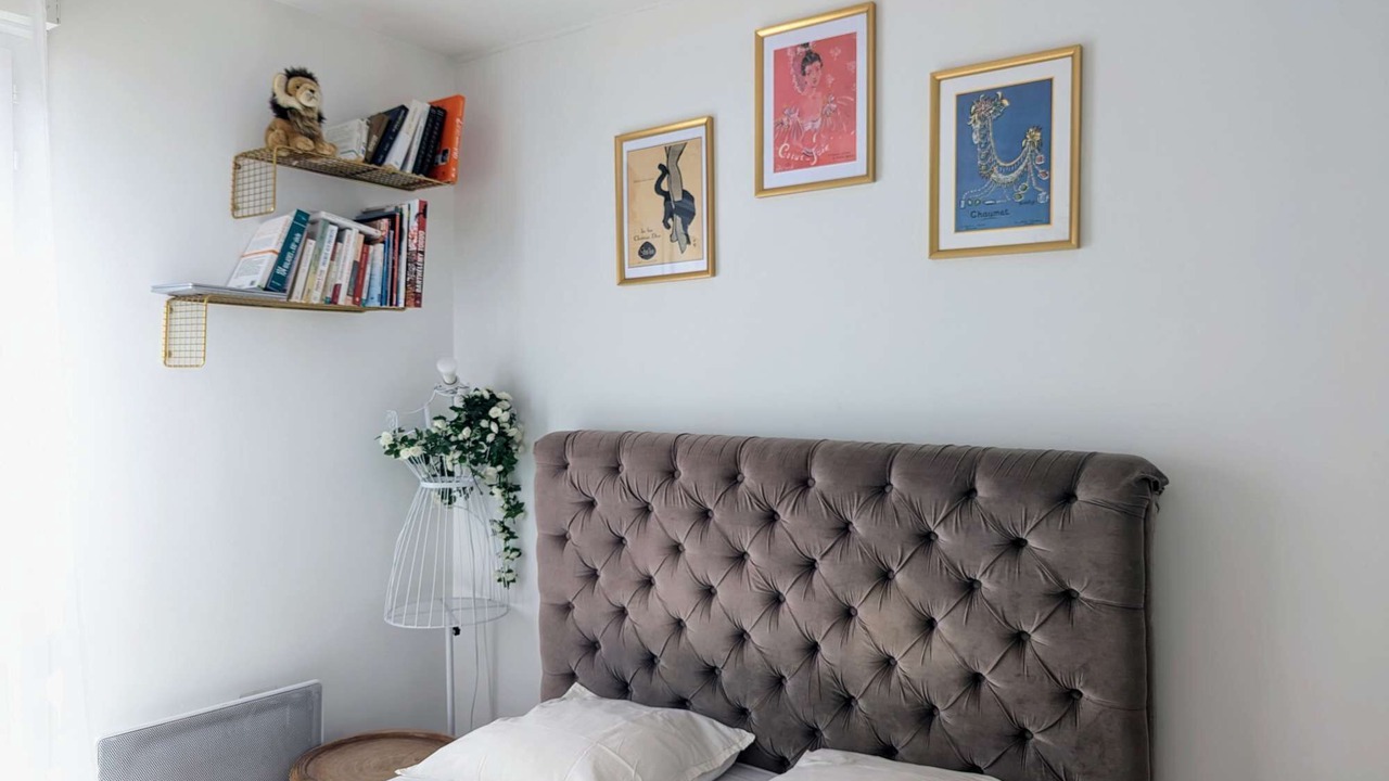 Photo of Bedroom in Asnieres-sur-Seine